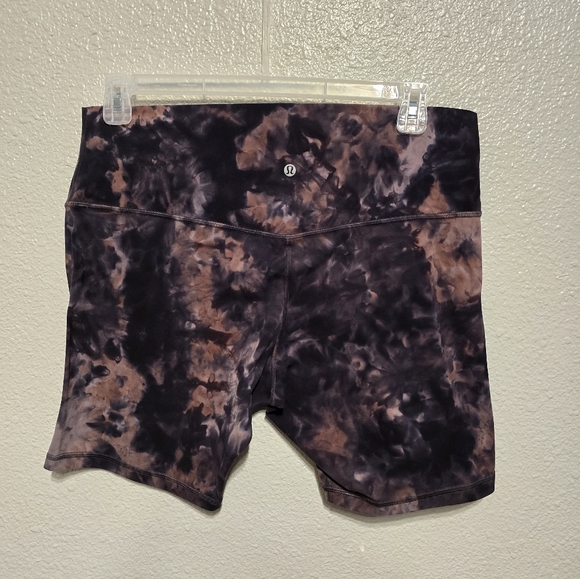 Lululemon Dimond dye align short - Picture 5 of 6